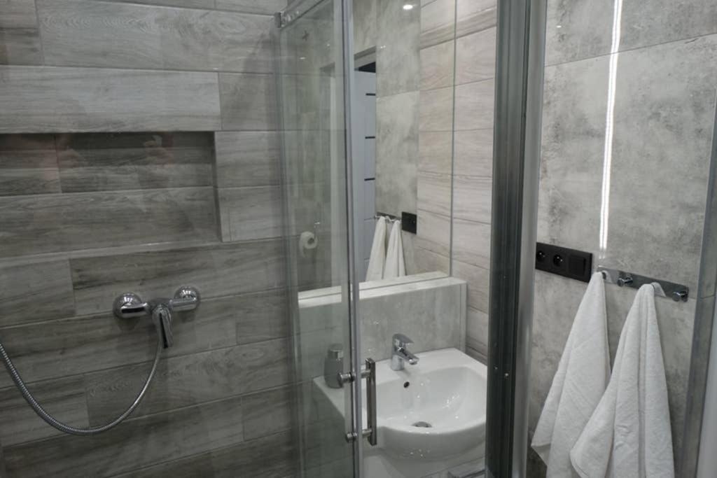 Apartament Lucy - Scisle Centrum Czestochowy Czestochowa Exterior photo